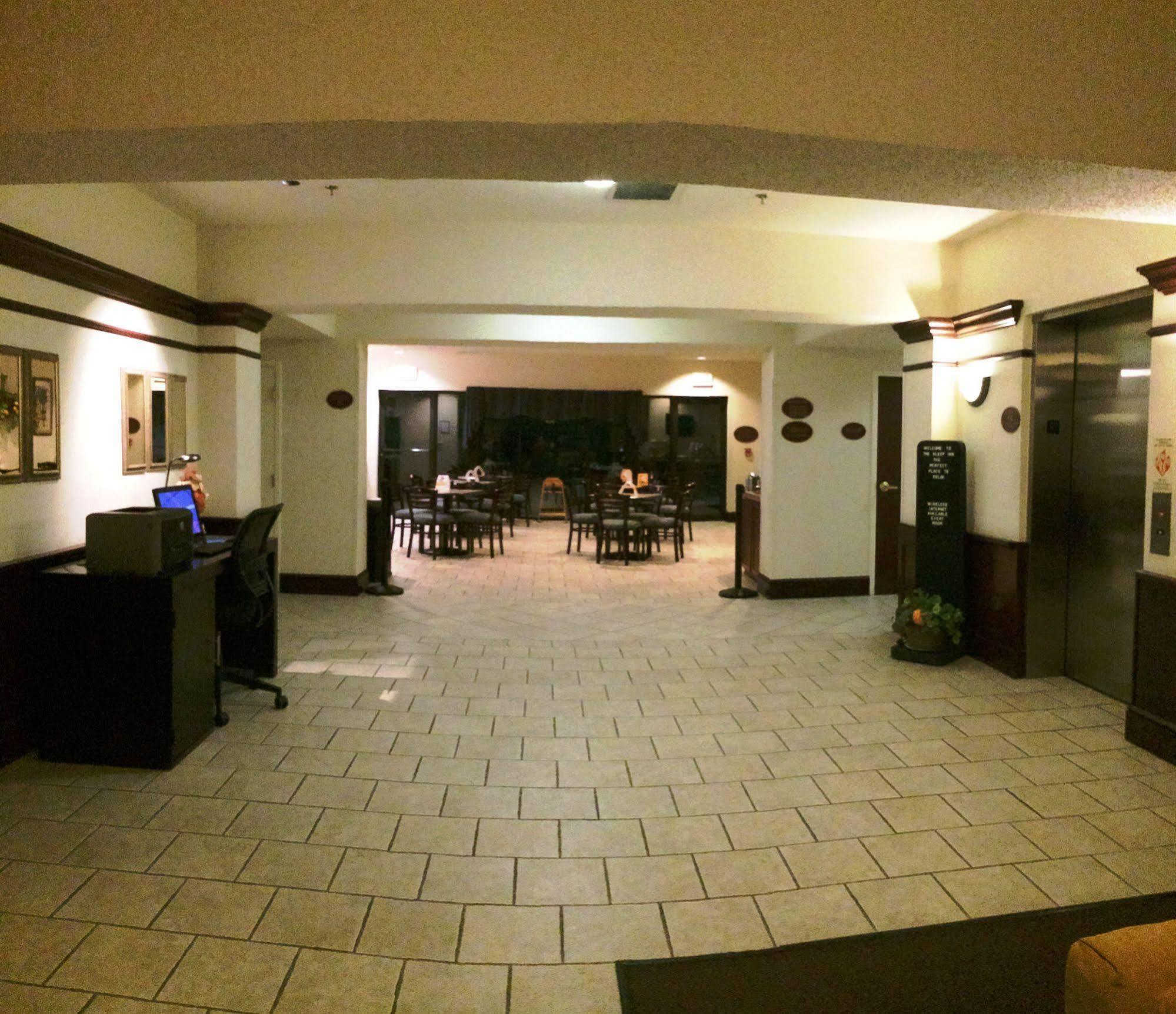 Sleep Inn & Suites Danville Hwy 58 Екстер'єр фото